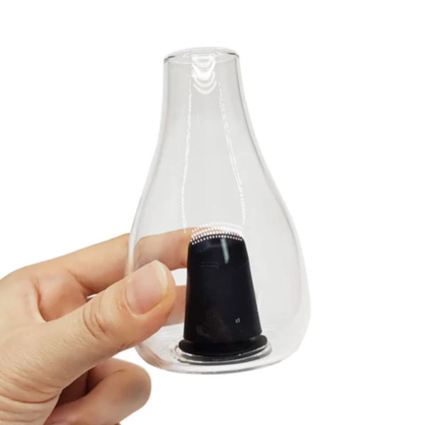Vaporcup-glass-bubbler-in-hand-1500-1500.png